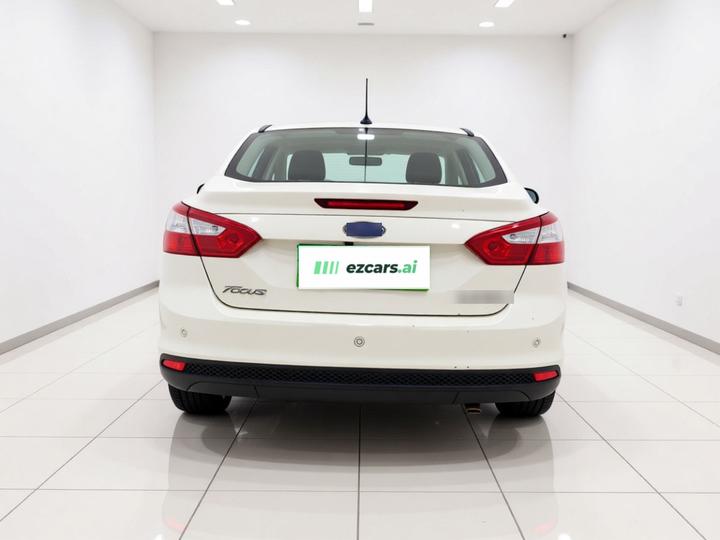 Focus 2012 Sedan 1.6L MT photo 5