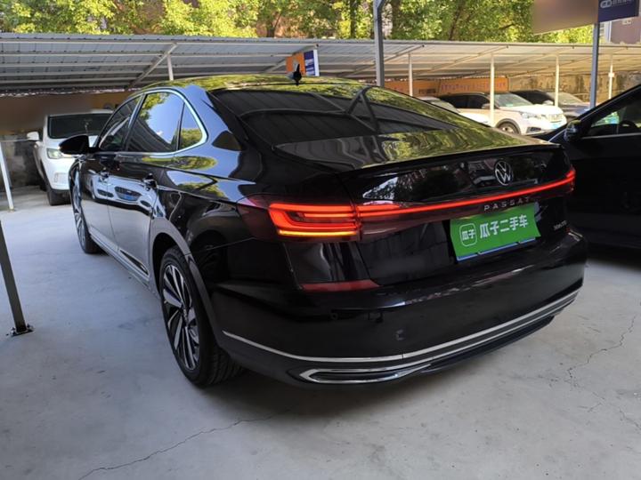 Passat 2023 330TSI Elite photo 4