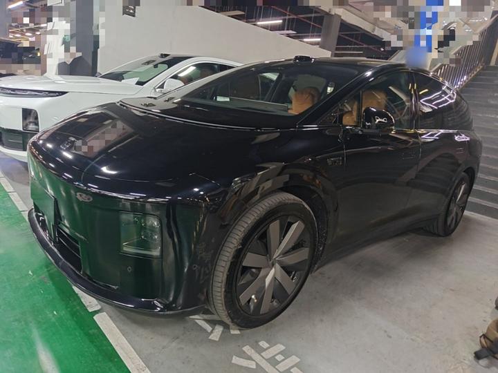 Li Auto i8 2025 Standard