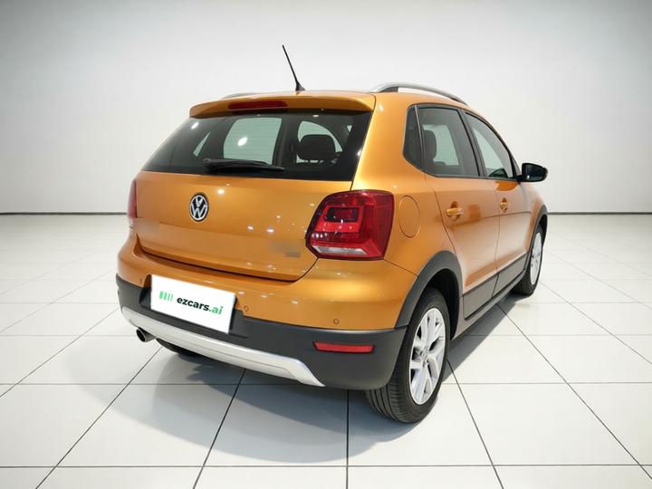 2018 1.5L Cross Polo AT photo 6