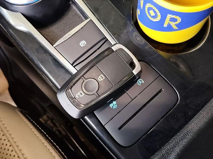 Escape 2020 EcoBoost 245 RWD photo 8