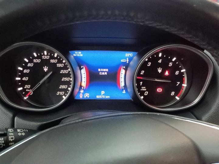 Levante 2018 3.0T Classic photo 7