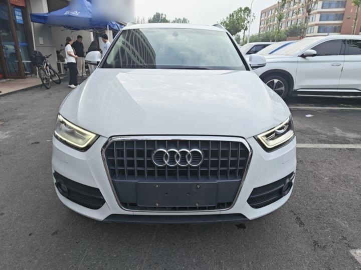 Q3 2015 35 TFSI photo 2