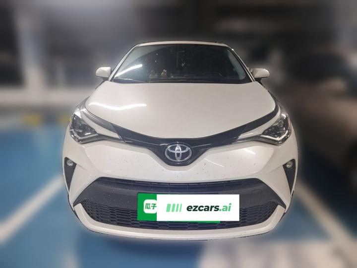 C-HR 2021 2.0L Luxury photo 2