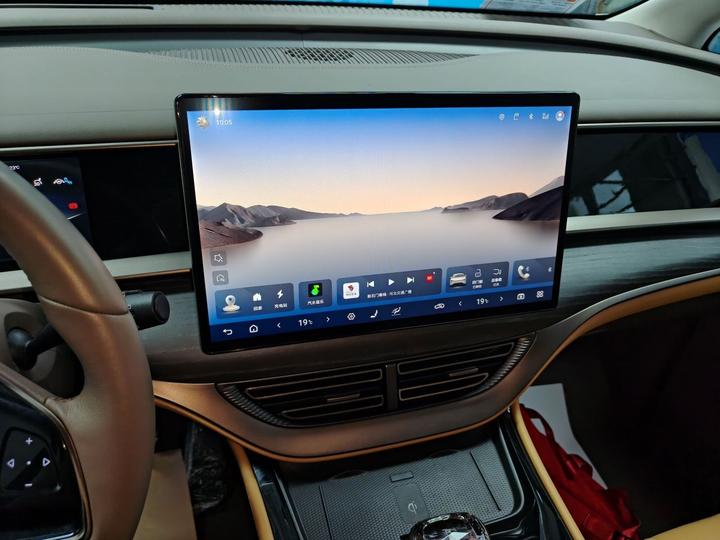 D9 2022 DM-i 970 AWD Noble photo 8