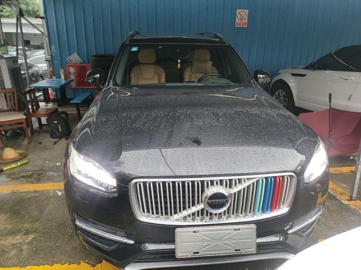XC90 2017 T6 7-Seater photo 2