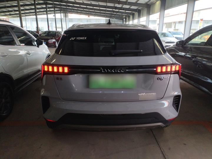 06 EM-P 2022 PHEV 84KM Range Pro photo 4