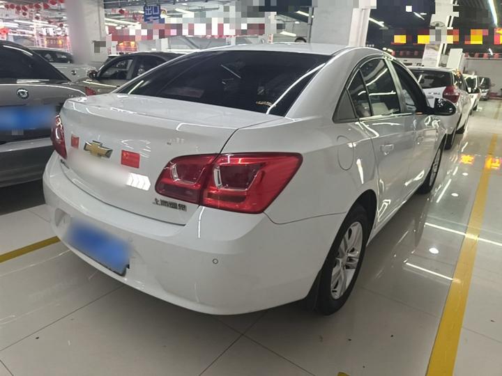 2015 1.5L Classic SE AT photo 6