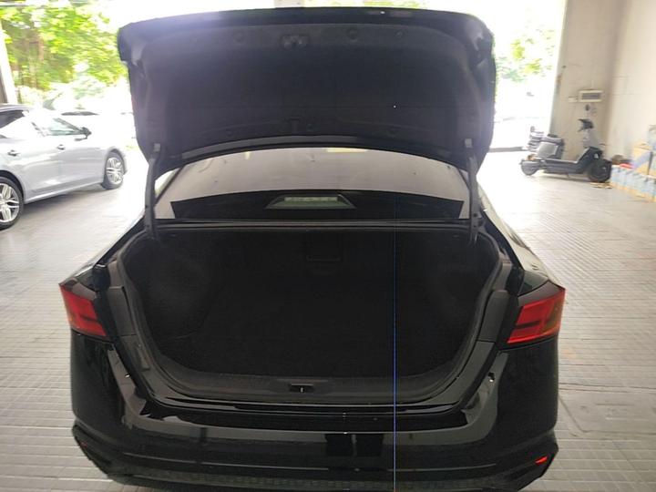 Teana 2019 2.0L XL Comfort photo 8