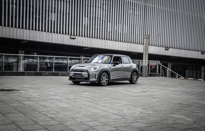 2022 Facelift 2.0T COOPER S Classic 5-Door