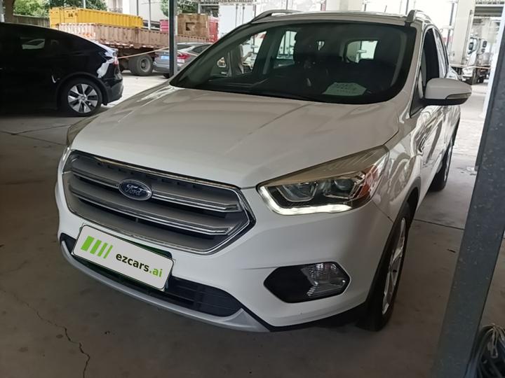 Kuga 2018 EcoBoost 180 RWD