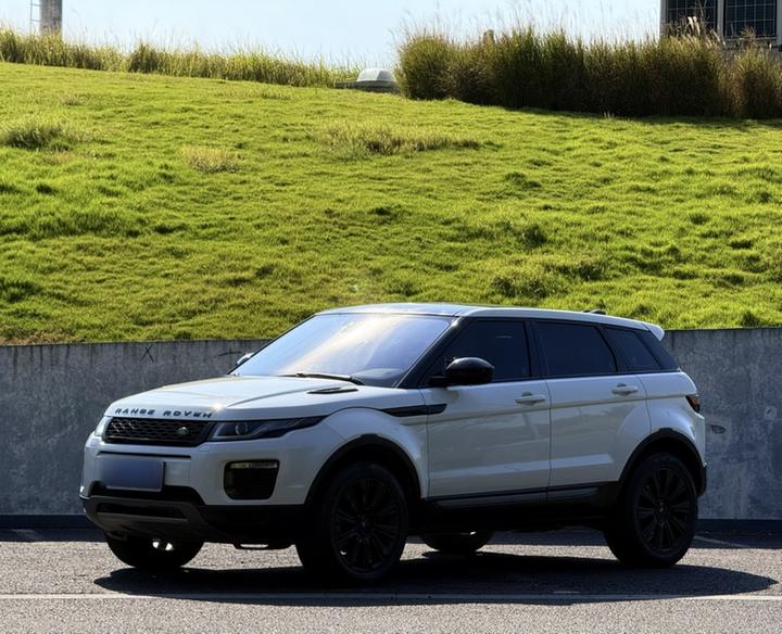 Range Rover Evoque 2018 240PS SE