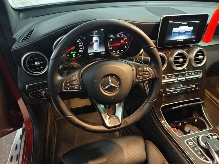 GLC 2019 GLC 260 L 4MATIC Dynamic photo 6