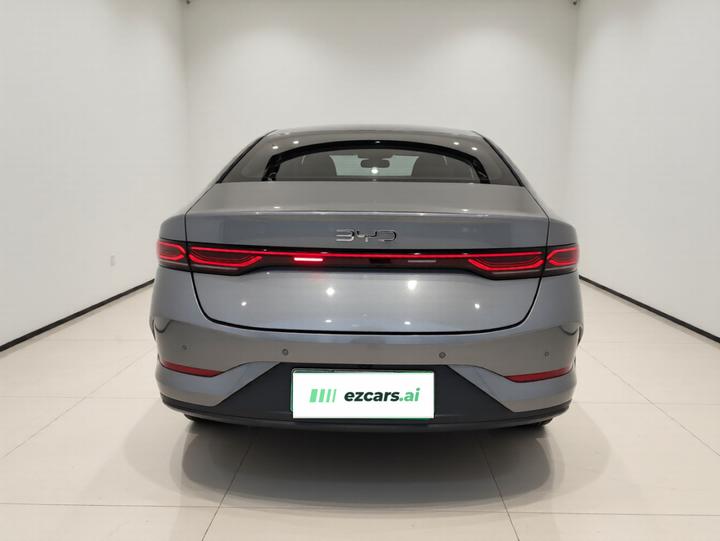 Qin PLUS 2025 DM-i ADAS 55KM Leading photo 3