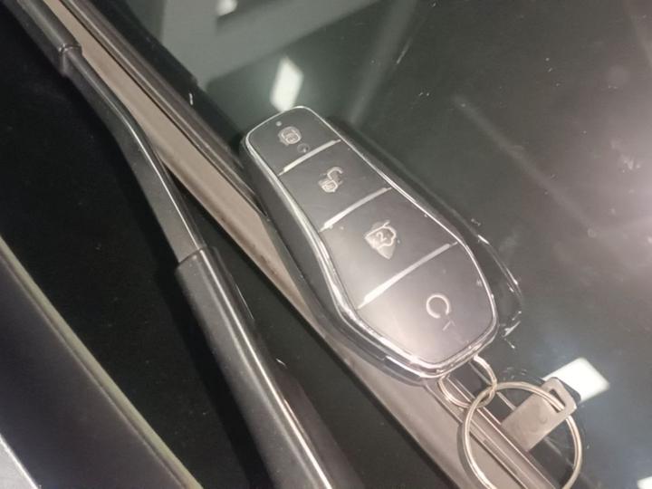 Yuan UP 2025 ADAS 401KM photo 8