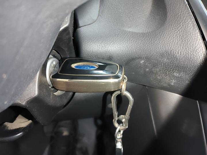 Focus 2017 Hatchback 1.6L AT Comfort photo 8