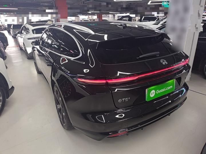 ET5T 2025 75kWh Touring photo 4