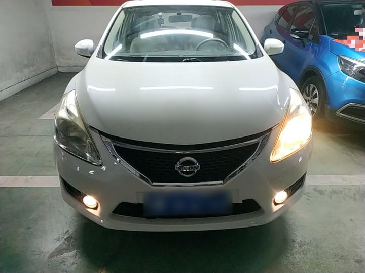 Tiida 2014 1.6L CVT Smart photo 2