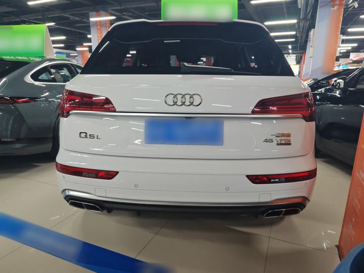 Q5L 2022 45T Luxury Dynamic photo 6
