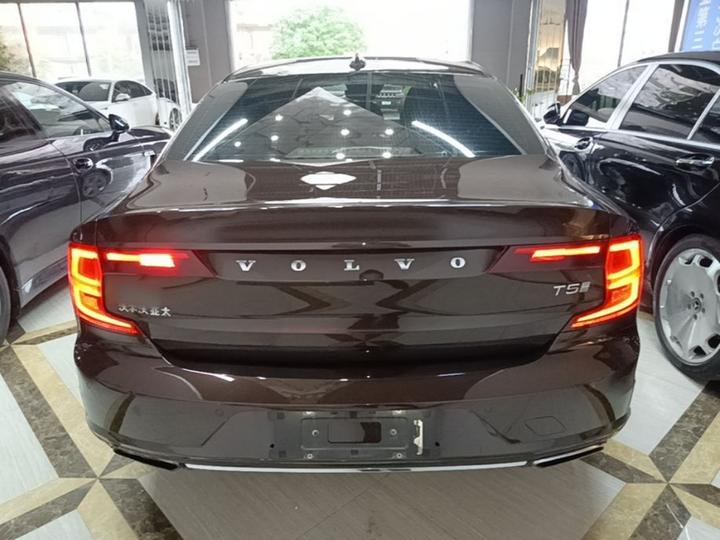 S90 2019 T5 photo 3