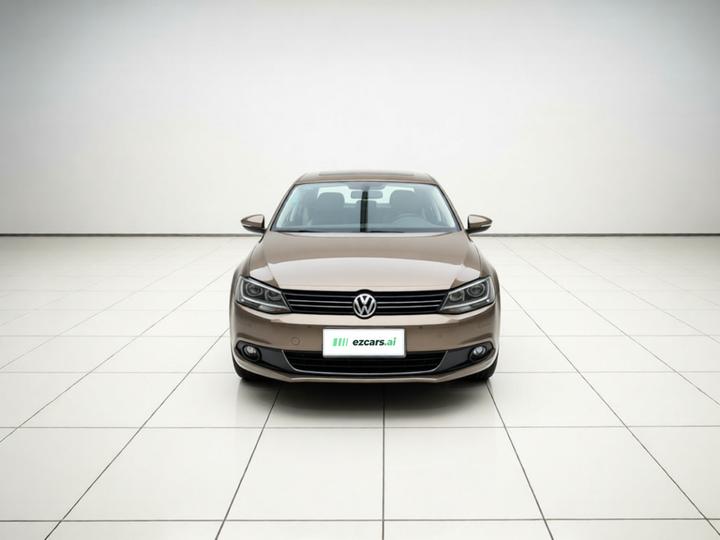 Sagitar 2014 1.4TSI AT Luxury photo 2