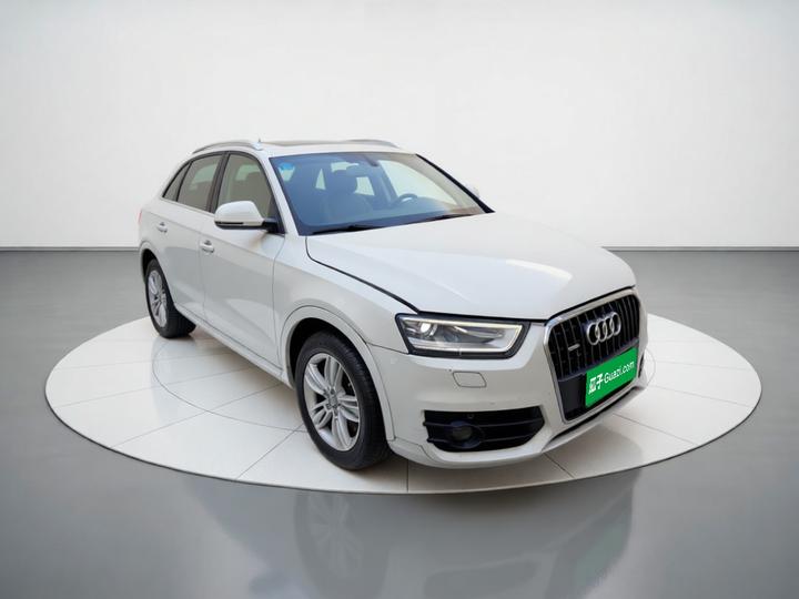 Q3 2015 35 TFSI quattro Tech photo 3