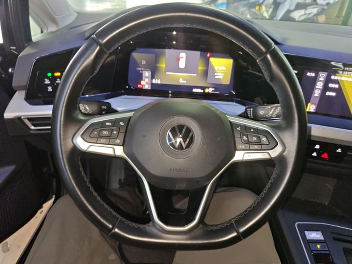 Golf 2021 280TSI DSG Pro Launch Edition photo 6