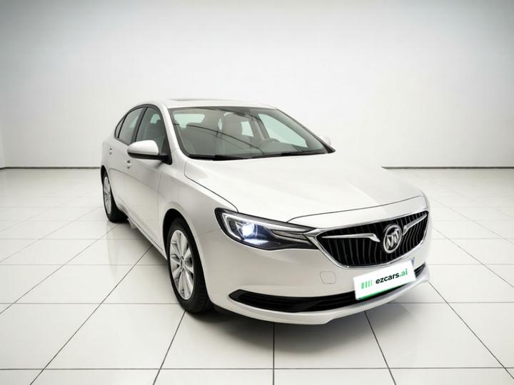 Excelle 2021 Facelift Classic 1.5L AT Elite photo 3