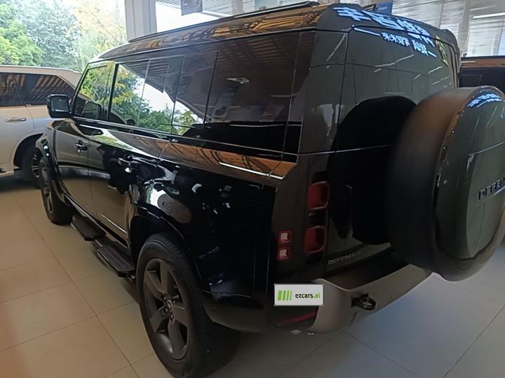 Defender 2025 110 3.0T P400 X-Dynamic HSE photo 4