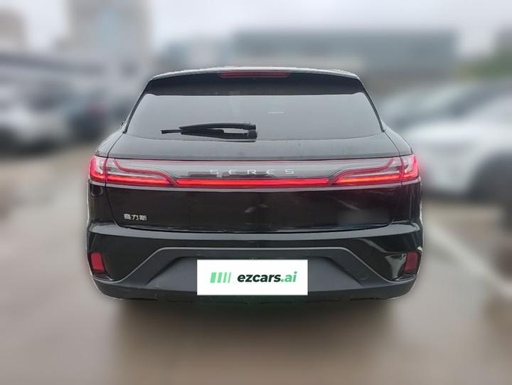 SERES SF5 2021 AWD photo 5