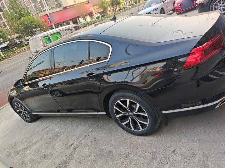 Magotan 2020 330TSI DSG Leading photo 3