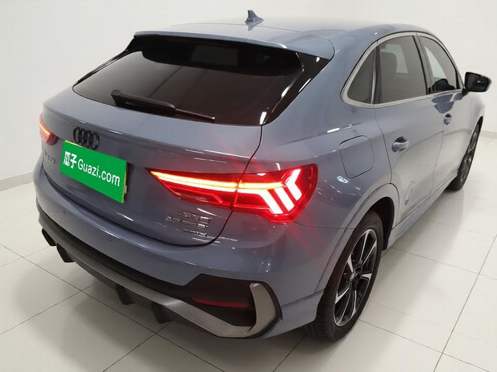 Q3 Sportback 2023 40 TFSI RS photo 4