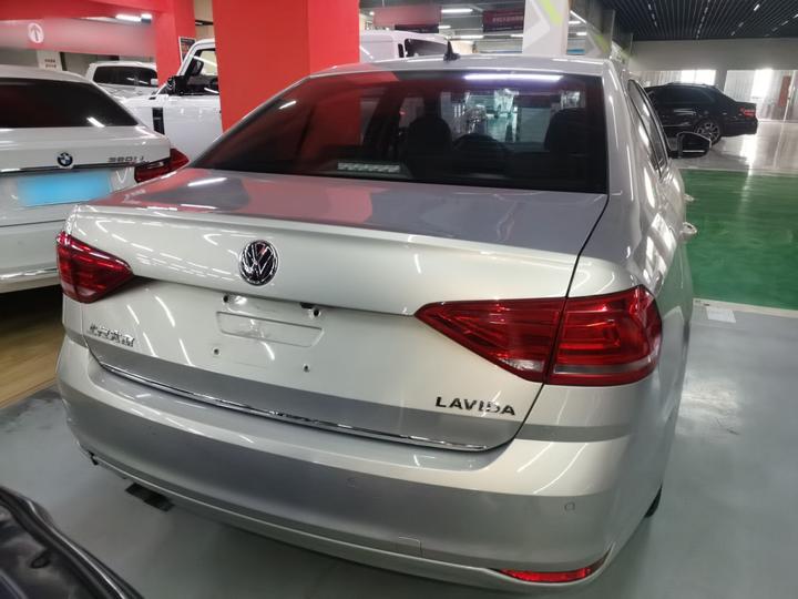Lavida 2017 230TSI DSG Comfort photo 3
