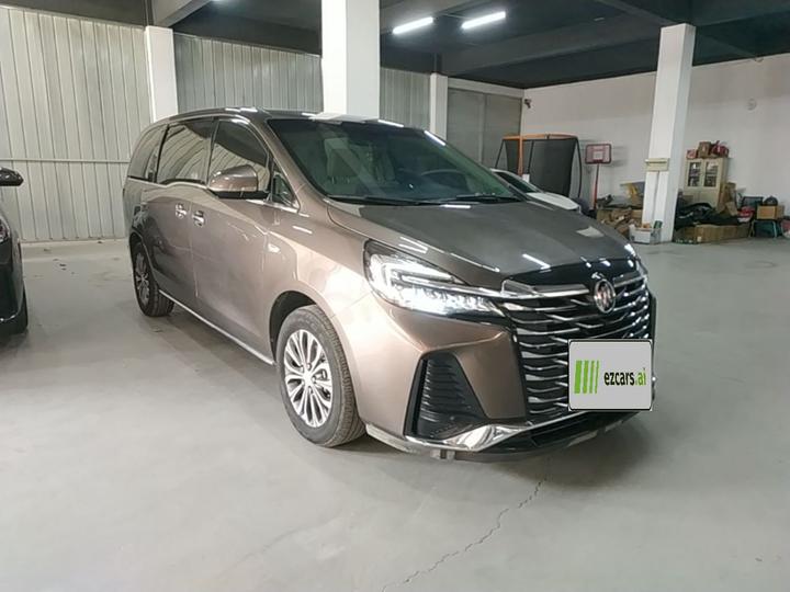 GL8 2023 Facelift Luxury photo 3