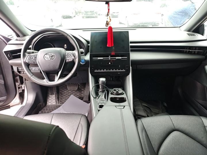 Avalon 2023 Hybrid 2.5L Luxury photo 2