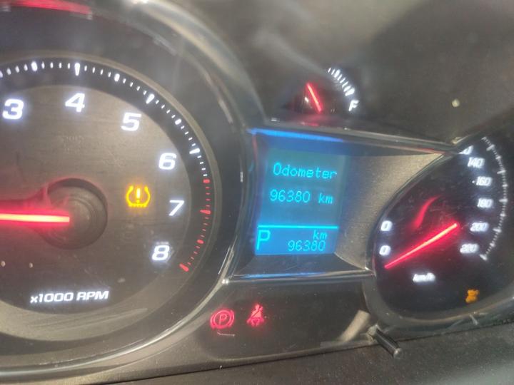 2017 2.4L RWD Luxury 7-Seater photo 2