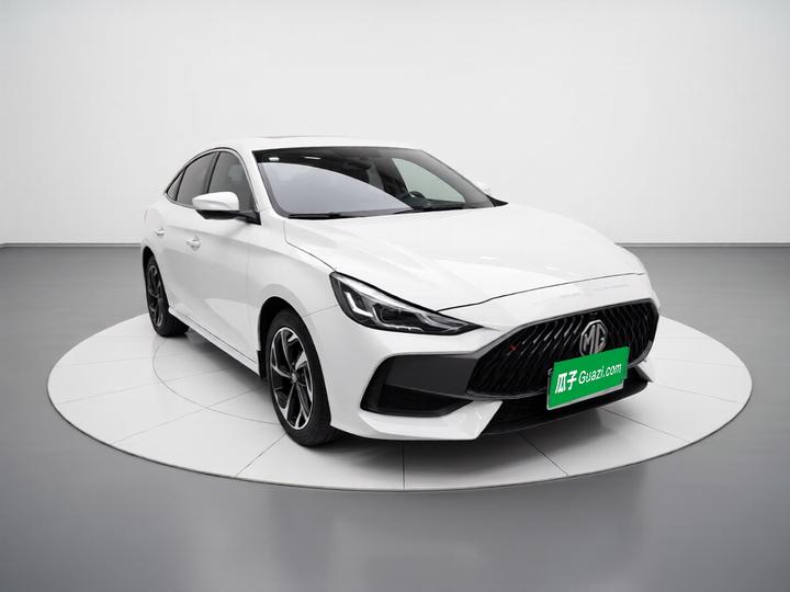 MG5 2023 180DVVT CVT Luxury photo 3