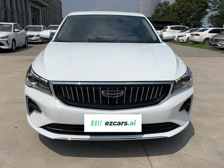 Emgrand 2022 4 1.5L CVT Premium photo 2