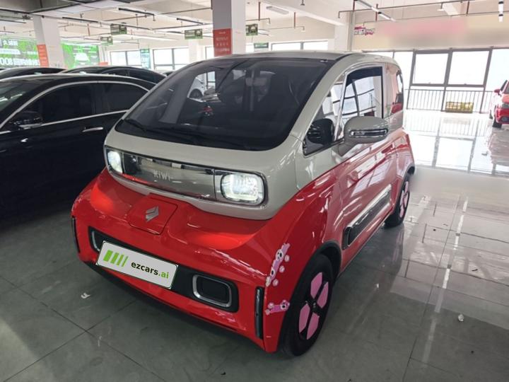 KiWi EV 2023 NCM