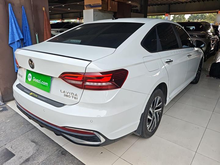 Lavida 2023 280TSI DSG photo 4