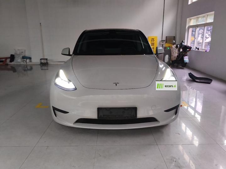 Model Y 2023 RWD photo 2