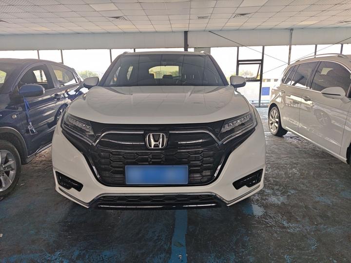 UR-V 2020 370TURBO RWD photo 2
