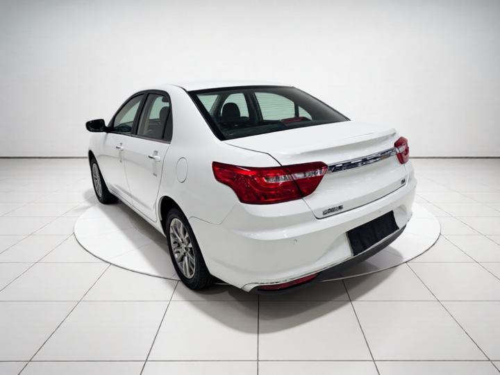 Vision 2019 Upgraded 1.5L CVT Luxury China VI photo 4