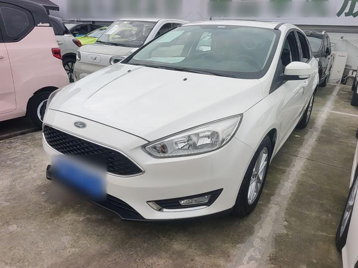 Focus 2015 Hatchback 1.6L AT