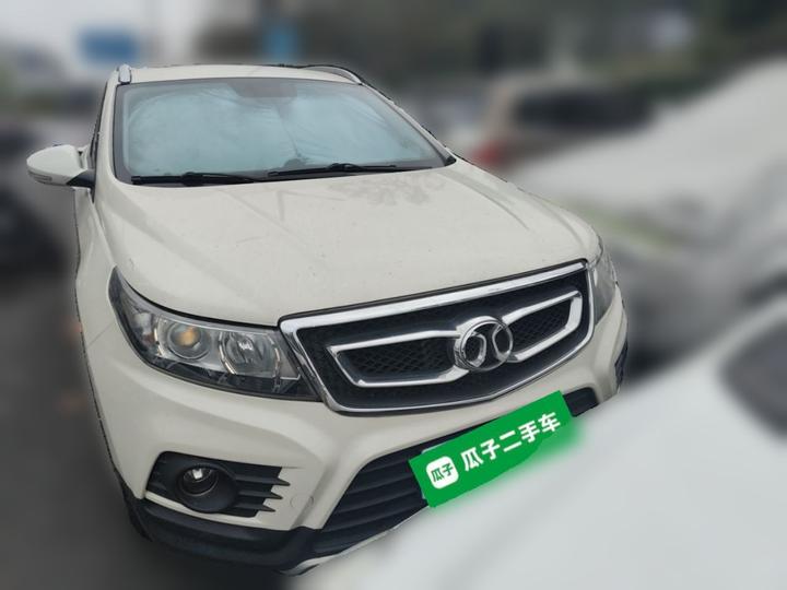 BAIC X55 2016 1.5T CVT Elite photo 2