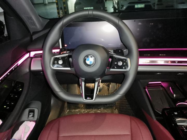 5 Series 2026 Facelift 525Li M Sport Package photo 3
