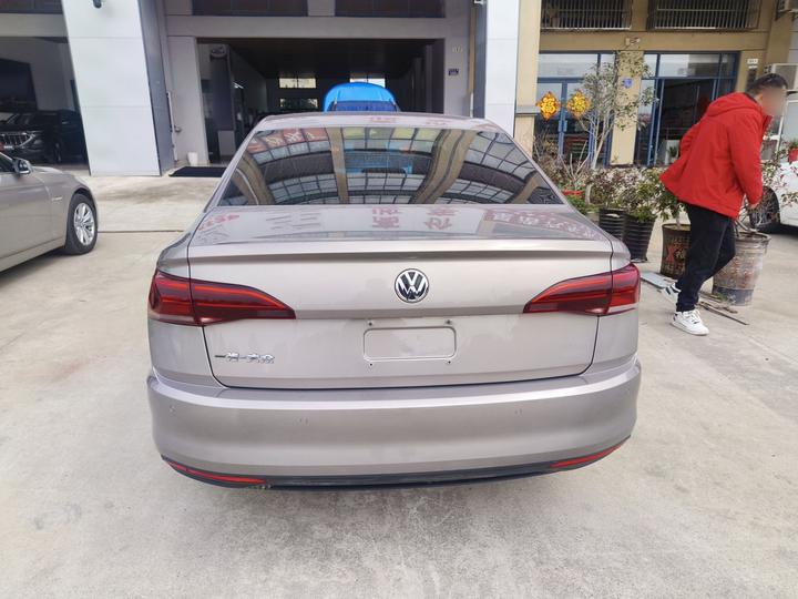 Bora 2019 Facelift 1.5L AT Fashion China VI photo 3