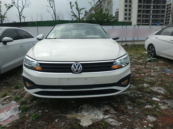 Lamando 2019 230TSI DSG China VI photo 2