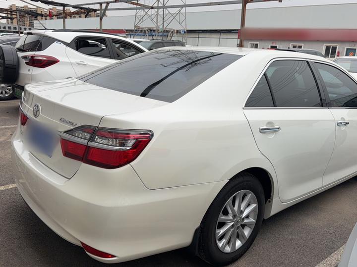 Camry 2015 2.0E Elite photo 3