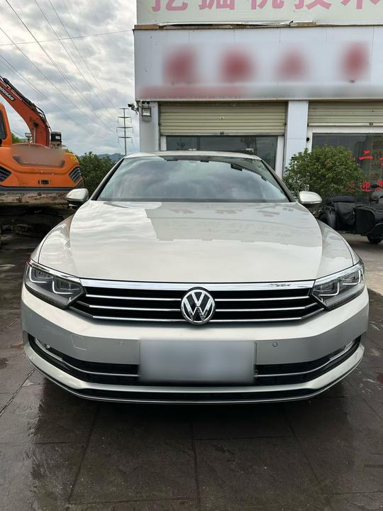 Magotan 2017 330TSI DSG Luxury photo 4